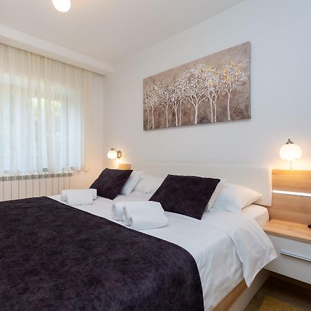 Apartman Angolo Verde Vizinada Экстерьер фото